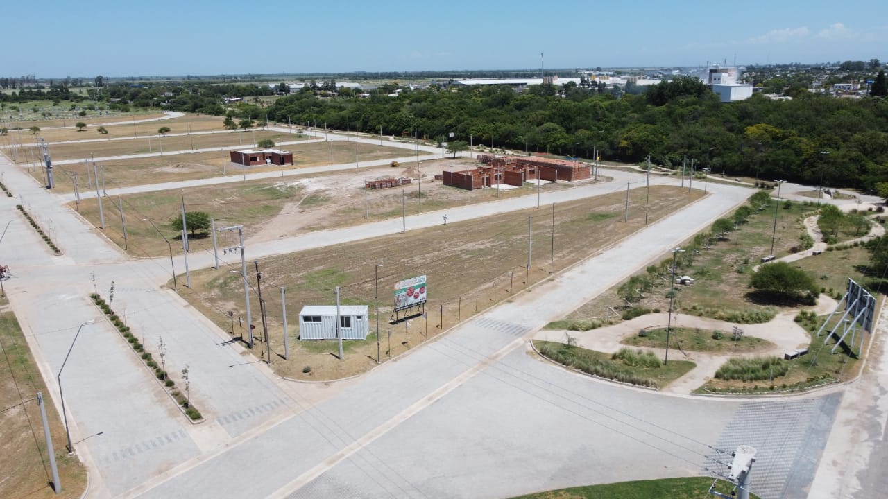 WhatsApp Image 2024-02-06 at 18.15.57 (1)